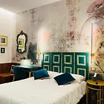 Ariosto's Luxury بيت ضيافة 4*