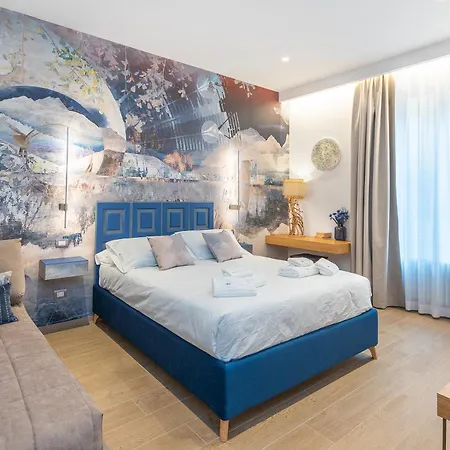 Ariosto's Luxury